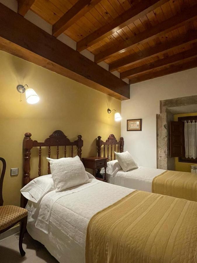 Casa Rural El Torrejon Arenas De Cabrales Exteriör bild